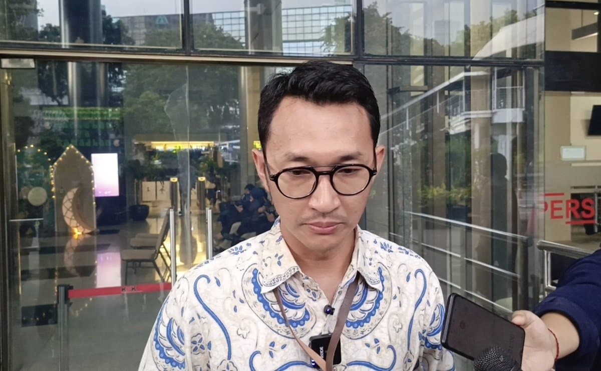 KPK Kembali Geledah Rumah Ono Surono Terkait Kasus Bupati Bekasi KPK Kembali Geledah Rumah Ono Surono Terkait Kasus Bupati Bekasi