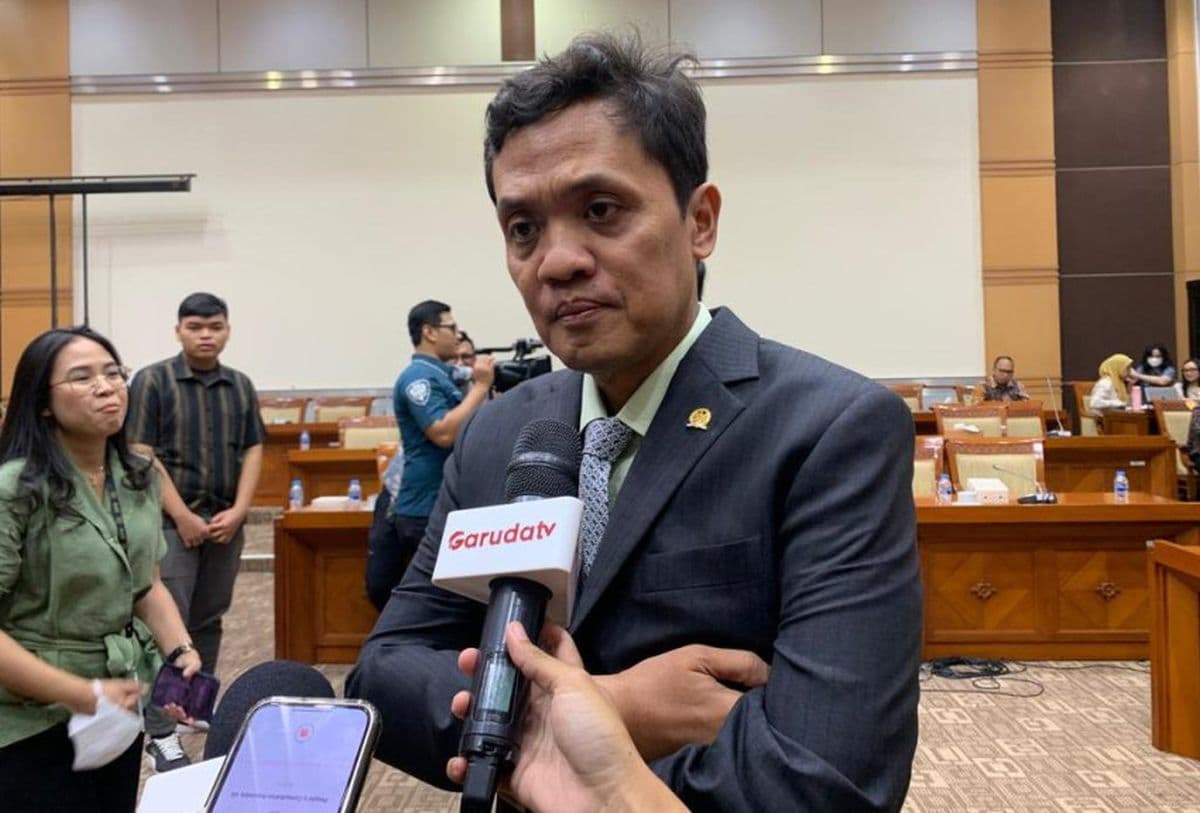 Komisi III DPR Minta Kejaksaan Tak Banding Vonis Bebas Amsal Christy Sitepu Komisi III DPR Minta Kejaksaan Tak Banding Vonis Bebas Amsal Christy Sitepu