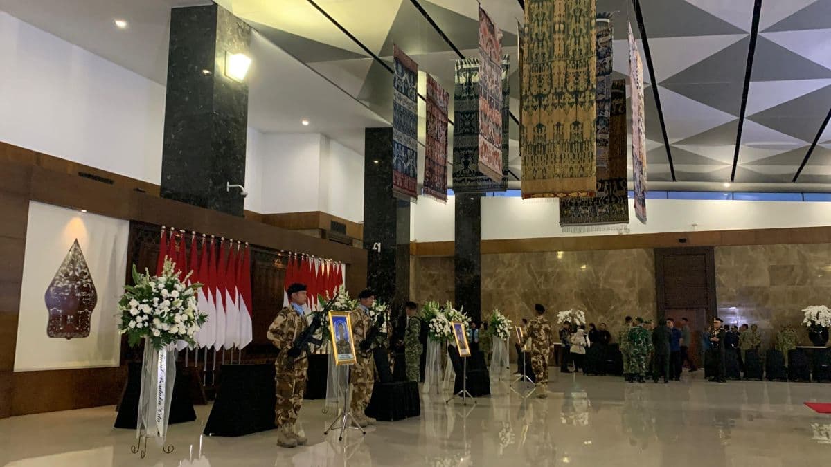 Prabowo Akan Beri Penghormatan untuk 3 Prajurit TNI yang Gugur di Lebanon Prabowo Akan Beri Penghormatan untuk 3 Prajurit TNI yang Gugur di Lebanon