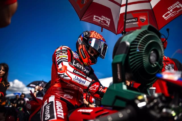 Marc Marquez Melempem di MotoGP 2026, Andrea Dovizioso: Masalahnya Terlihat Sangat Serius! Marc Marquez Melempem di MotoGP 2026, Andrea Dovizioso: Masalahnya Terlihat Sangat Serius!