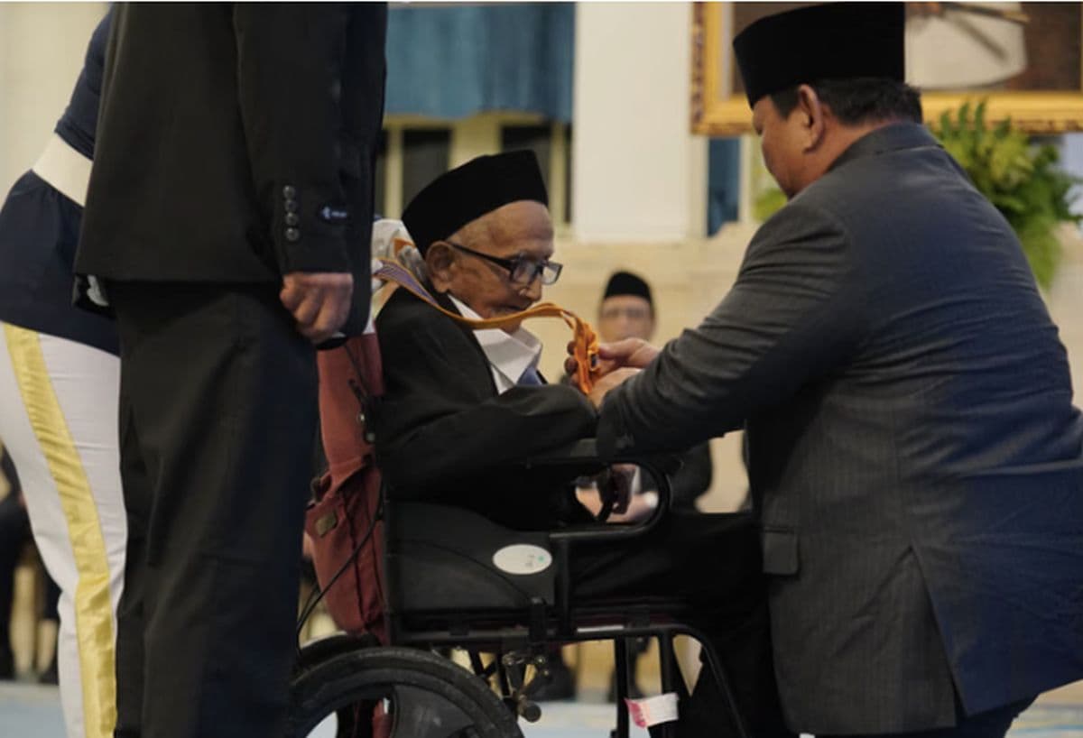 Tokoh Berjasa Aceh Teungku Nyak Sandang Wafat, Sosok di Balik Pesawat Seulawah RI-001 Tokoh Berjasa Aceh Teungku Nyak Sandang Wafat, Sosok di Balik Pesawat Seulawah RI-001