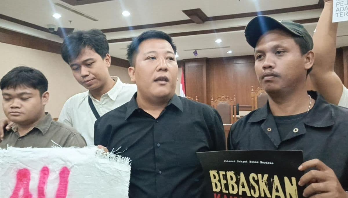 Admin Akun Bekasi Menggugat Divonis 7 Bulan Penjara Admin Akun Bekasi Menggugat Divonis 7 Bulan Penjara