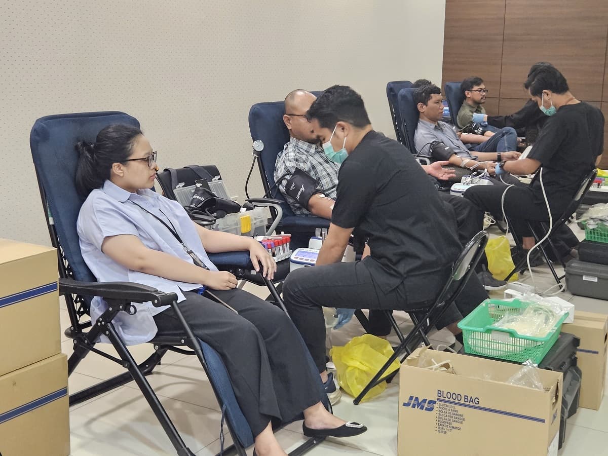 Peserta Antusias, Donor Darah MNC Peduli Jadi Ajang Berbagi Sekaligus Jaga Kesehatan Peserta Antusias, Donor Darah MNC Peduli Jadi Ajang Berbagi Sekaligus Jaga Kesehatan