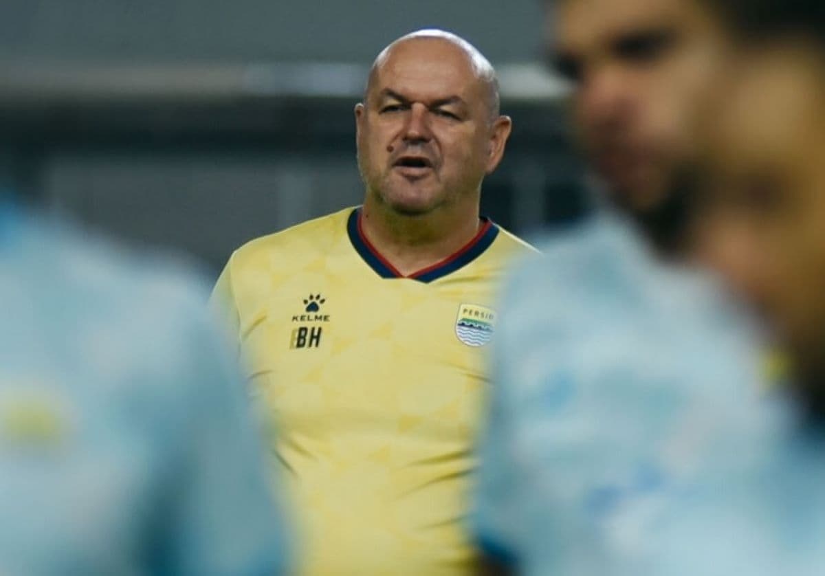 Julio Cesar Absen di Laga Persib Bandung vs Bali United, Bojan Hodak Tak Masalah Julio Cesar Absen di Laga Persib Bandung vs Bali United, Bojan Hodak Tak Masalah