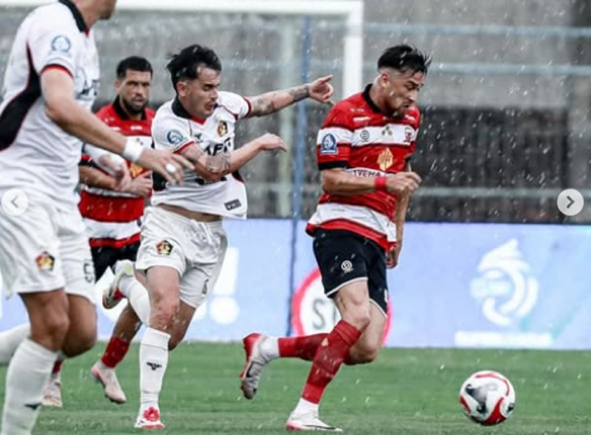 Hasil Madura United vs Persik Kediri di Super League 2025-2026: Tuan Rumah Menang 2-1! Hasil Madura United vs Persik Kediri di Super League 2025-2026: Tuan Rumah Menang 2-1!