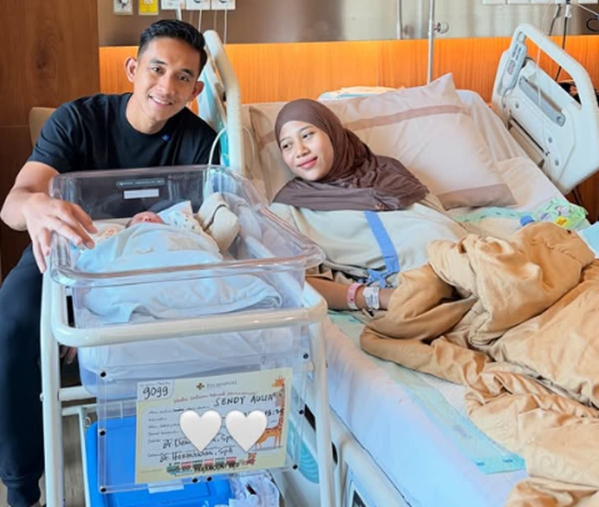 Selamat! Rizky Ridho Resmi Jadi Ayah, sang Istri Lahirkan Anak Pertama Selamat! Rizky Ridho Resmi Jadi Ayah, sang Istri Lahirkan Anak Pertama