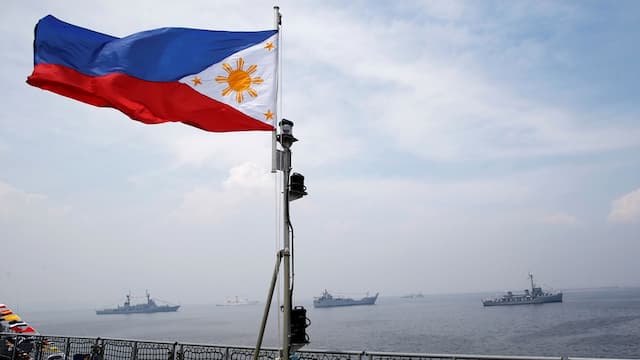 Filipina Tuduh China Gunakan Sianida untuk Racuni Atol Laut Cina Selatan Filipina Tuduh China Gunakan Sianida untuk Racuni Atol Laut Cina Selatan