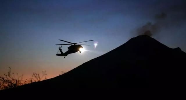 Helikopter PK-CFX Hilang Kontak di Kalbar, Ini Daftar Penumpangnya Helikopter PK-CFX Hilang Kontak di Kalbar, Ini Daftar Penumpangnya