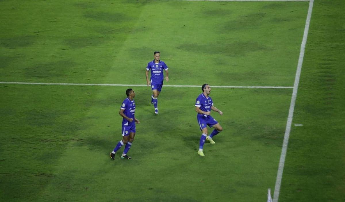 Dewa United vs Persib Bandung Digelar Tanpa Penonton, Bobotoh Jangan Memaksa Datang! Dewa United vs Persib Bandung Digelar Tanpa Penonton, Bobotoh Jangan Memaksa Datang!