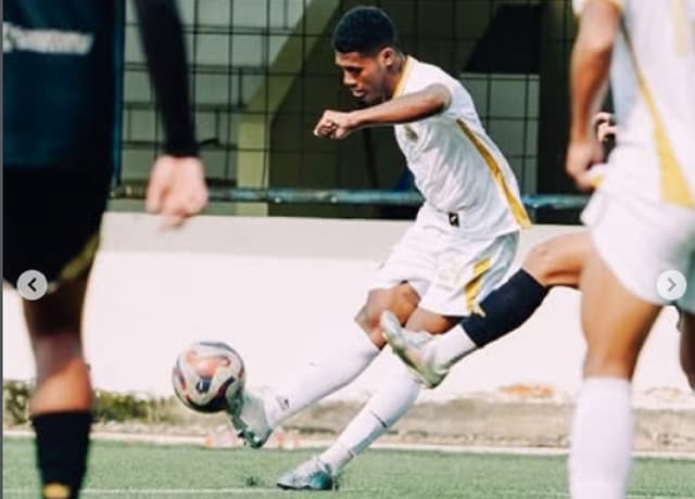 Respons Ketua Komdis PSSI soal Tendangan Kungfu Fadly Alberto: Bisa Bunuh Kariernya Sendiri! Respons Ketua Komdis PSSI soal Tendangan Kungfu Fadly Alberto: Bisa Bunuh Kariernya Sendiri!