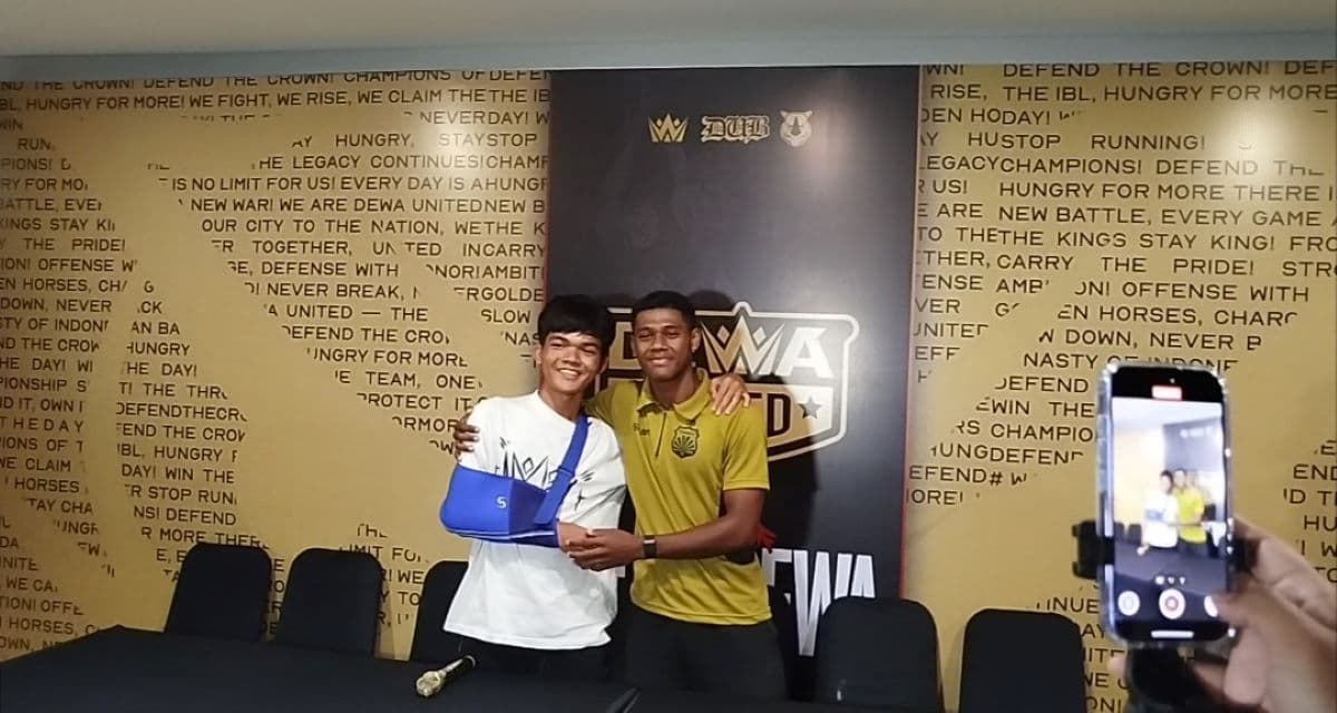 Permohonan Maaf Fadly Alberto Diterima Rakha Nurkholis, Langsung Saling Rangkul! Permohonan Maaf Fadly Alberto Diterima Rakha Nurkholis, Langsung Saling Rangkul!