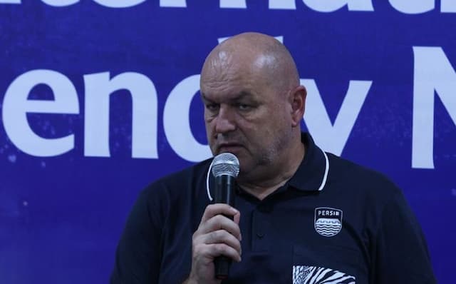 Poin Persib Bandung Disamai Borneo FC, Bojan Hodak: Masih Ada 5 Pertandingan Lagi! Poin Persib Bandung Disamai Borneo FC, Bojan Hodak: Masih Ada 5 Pertandingan Lagi!