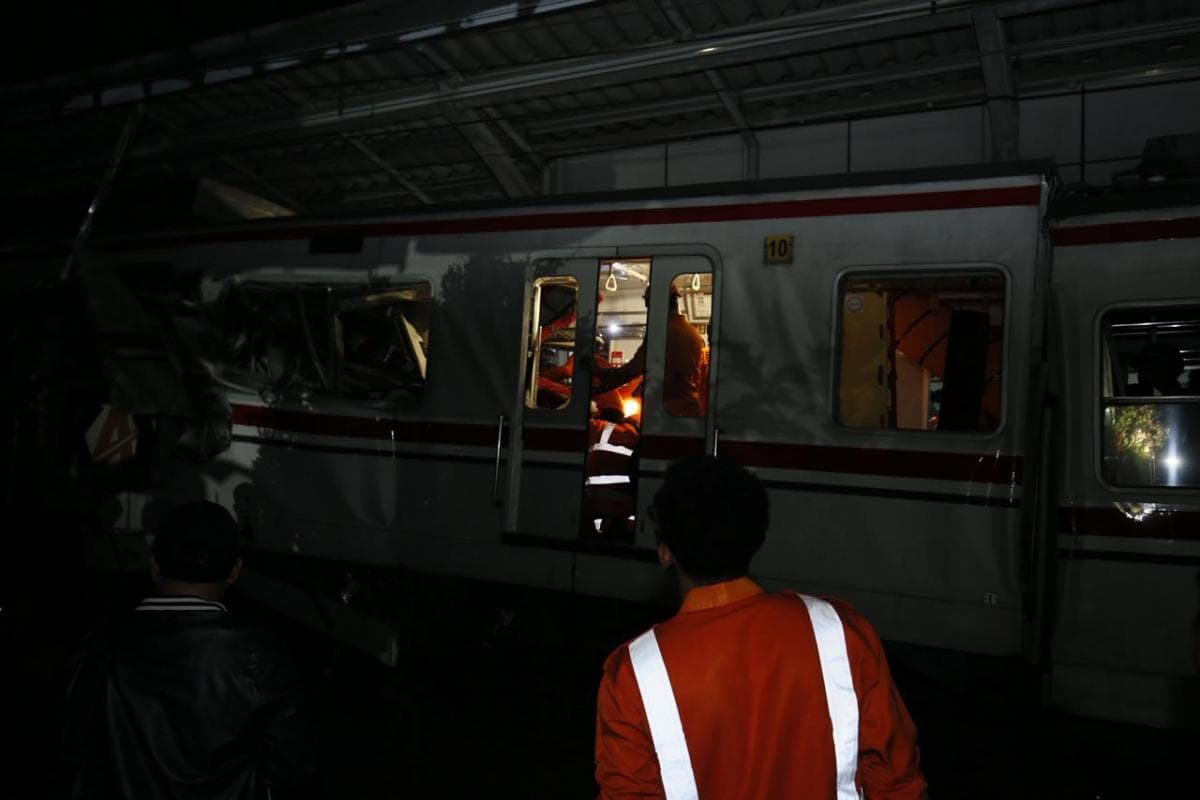 Dirut KAI: Evakuasi Tabrakan KA Argo Bromo–KRL Berjalan Hati-hati Dirut KAI: Evakuasi Tabrakan KA Argo Bromo–KRL Berjalan Hati-hati