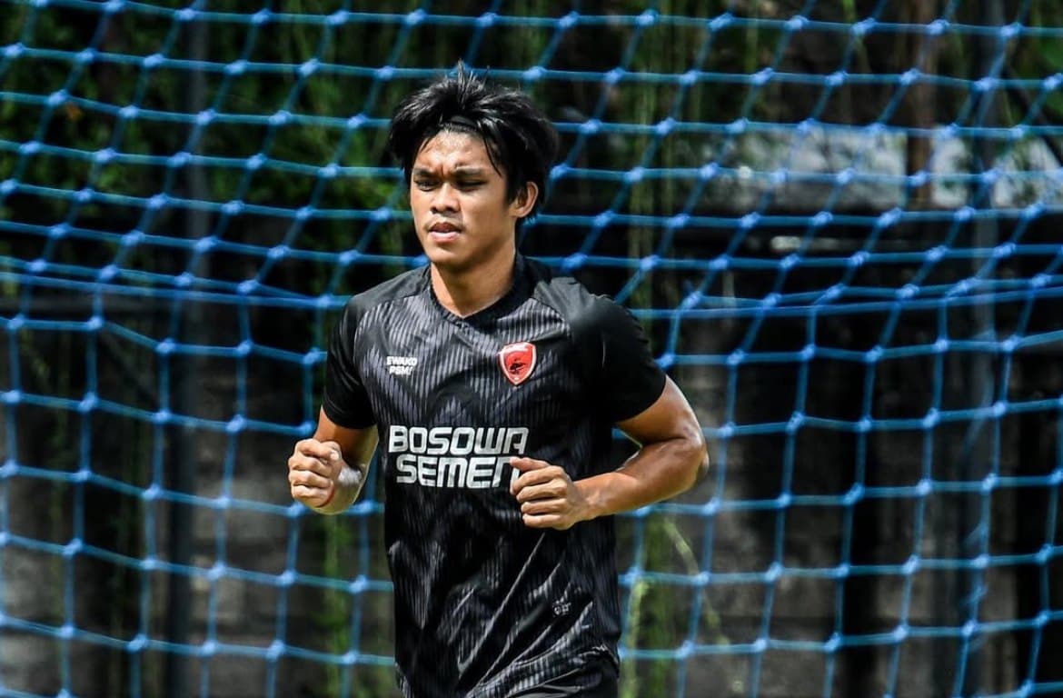 Dipanggil ke Timnas Indonesia Pertama Kali, Rizky Eka Pratama Wajib Tunjukkan yang Terbaik Dipanggil ke Timnas Indonesia Pertama Kali, Rizky Eka Pratama Wajib Tunjukkan yang Terbaik