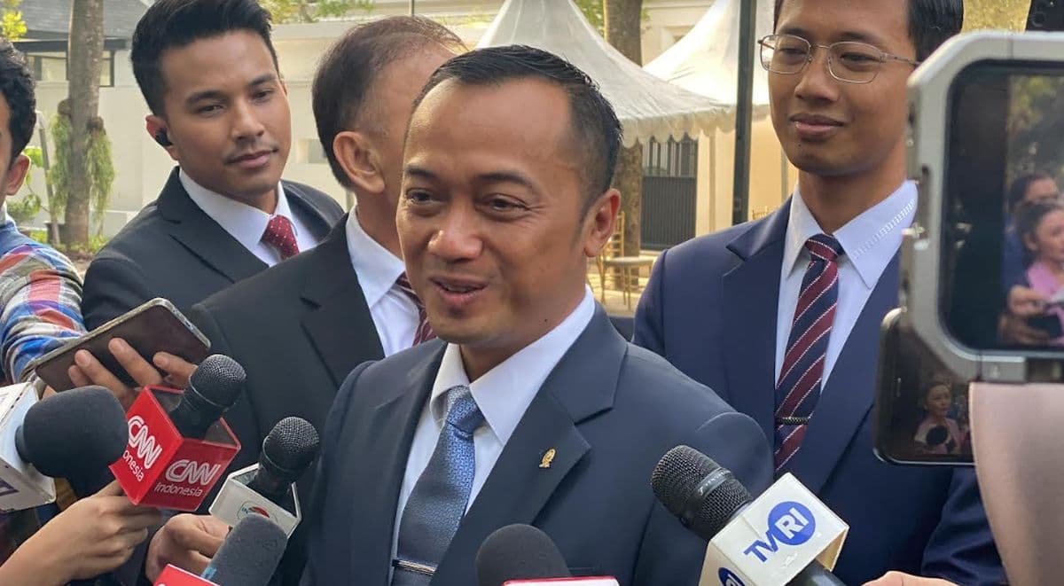 Mensesneg Beberkan Peran Dasco dalam Keputusan Prabowo Benahi Perlintasan KA Mensesneg Beberkan Peran Dasco dalam Keputusan Prabowo Benahi Perlintasan KA