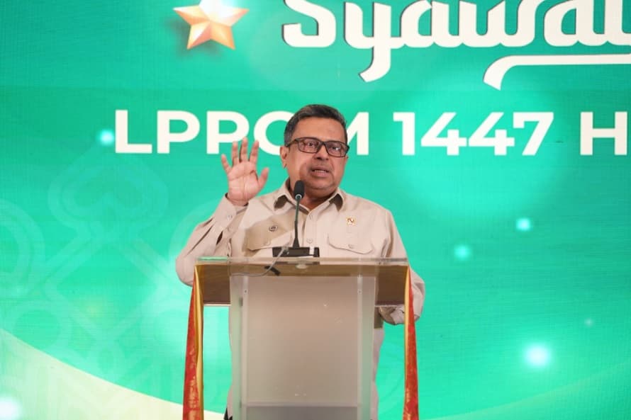 Pemerintah dan LPPOM MUI Akan Pastikan Masyarakat Konsumsi Produk yang Beredar Halal Pemerintah dan LPPOM MUI Akan Pastikan Masyarakat Konsumsi Produk yang Beredar Halal