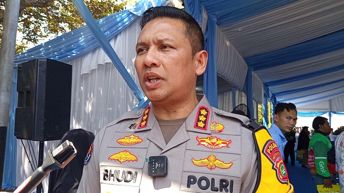 Polisi Periksa Green Taxi Terkait Tabrakan Kereta di Bekasi Timur Hari Ini Polisi Periksa Green Taxi Terkait Tabrakan Kereta di Bekasi Timur Hari Ini