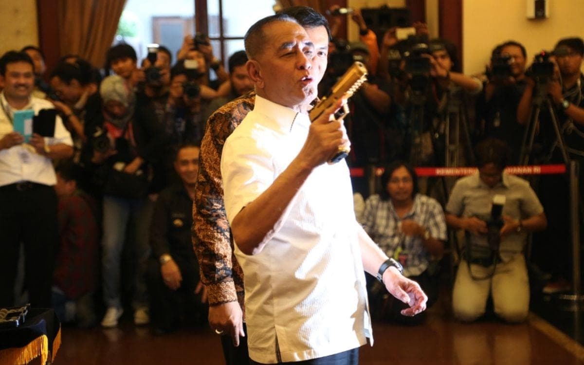 Profil Ryamizard Ryacudu: Jenderal yang Pernah Pimpin TNI AD hingga Menteri Pertahanan Era Jokowi Profil Ryamizard Ryacudu: Jenderal yang Pernah Pimpin TNI AD hingga Menteri Pertahanan Era Jokowi