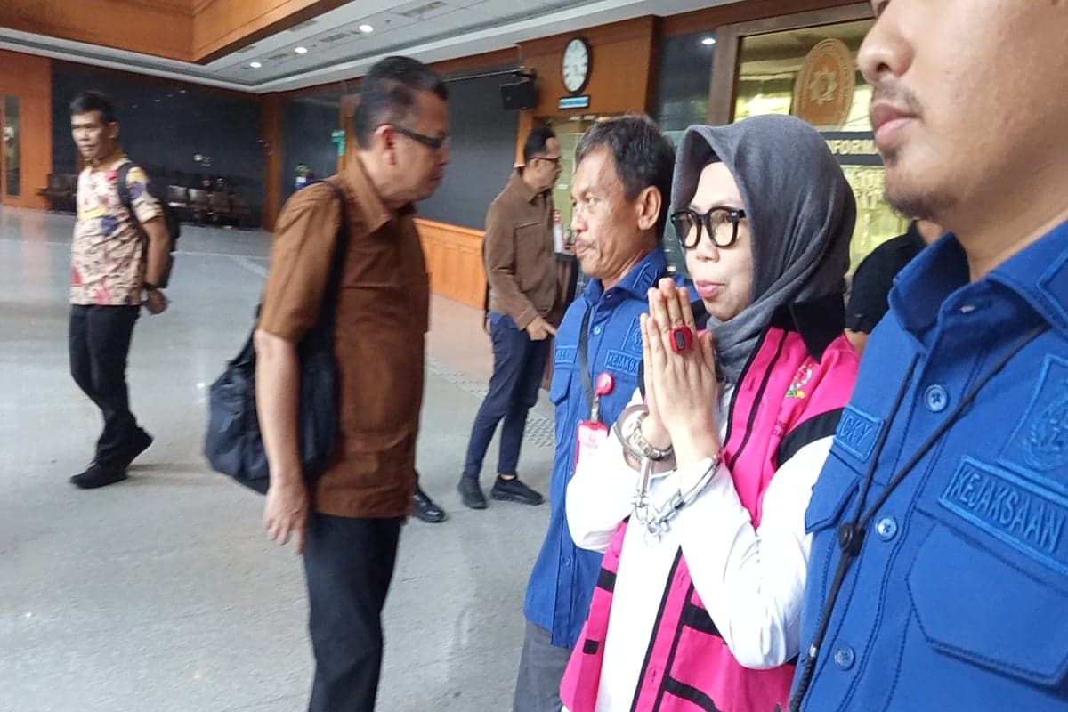 Mantan Direktur SD Kemendikbudristek Dihukum 4 Tahun Penjara terkait Kasus Korupsi Chromebook Mantan Direktur SD Kemendikbudristek Dihukum 4 Tahun Penjara terkait Kasus Korupsi Chromebook