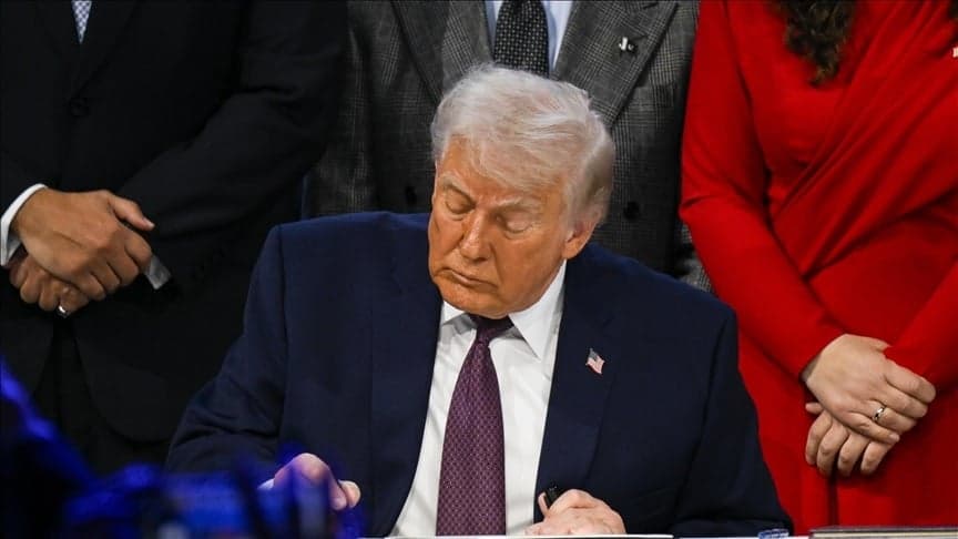 Trump Tidak Khawatir tentang Penipisan Persediaan Senjata AS akibat Perang Iran Trump Tidak Khawatir tentang Penipisan Persediaan Senjata AS akibat Perang Iran