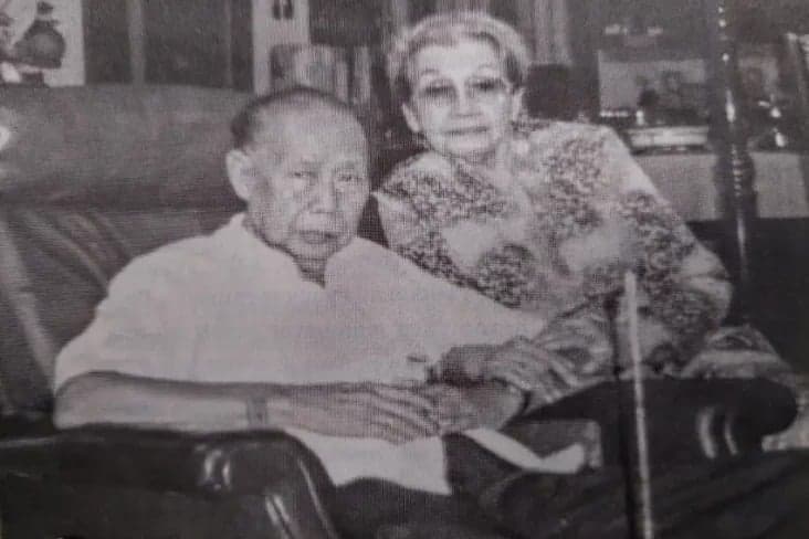 Meriyati Roeslani Istri Jenderal Hoegeng Meninggal Dunia di Usia 100 Tahun Meriyati Roeslani Istri Jenderal Hoegeng Meninggal Dunia di Usia 100 Tahun
