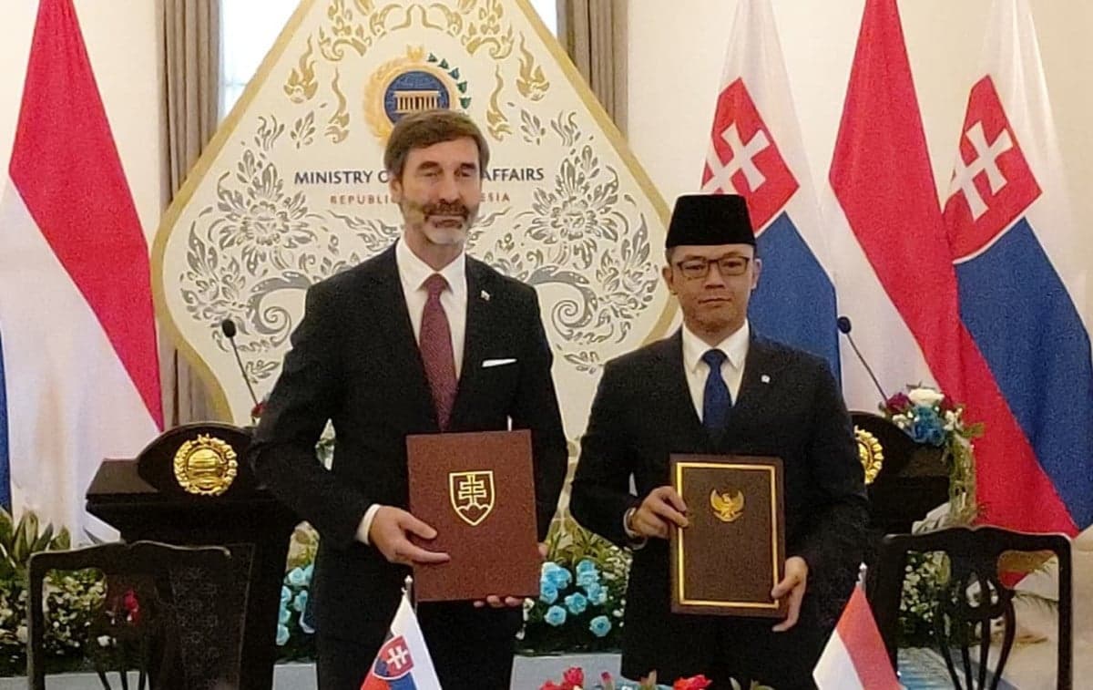 Indonesia dan Slovakia Sepakati Perjanjian Bebas Visa bagi Pemegang Paspor Diplomatik dan Dinas Indonesia dan Slovakia Sepakati Perjanjian Bebas Visa bagi Pemegang Paspor Diplomatik dan Dinas