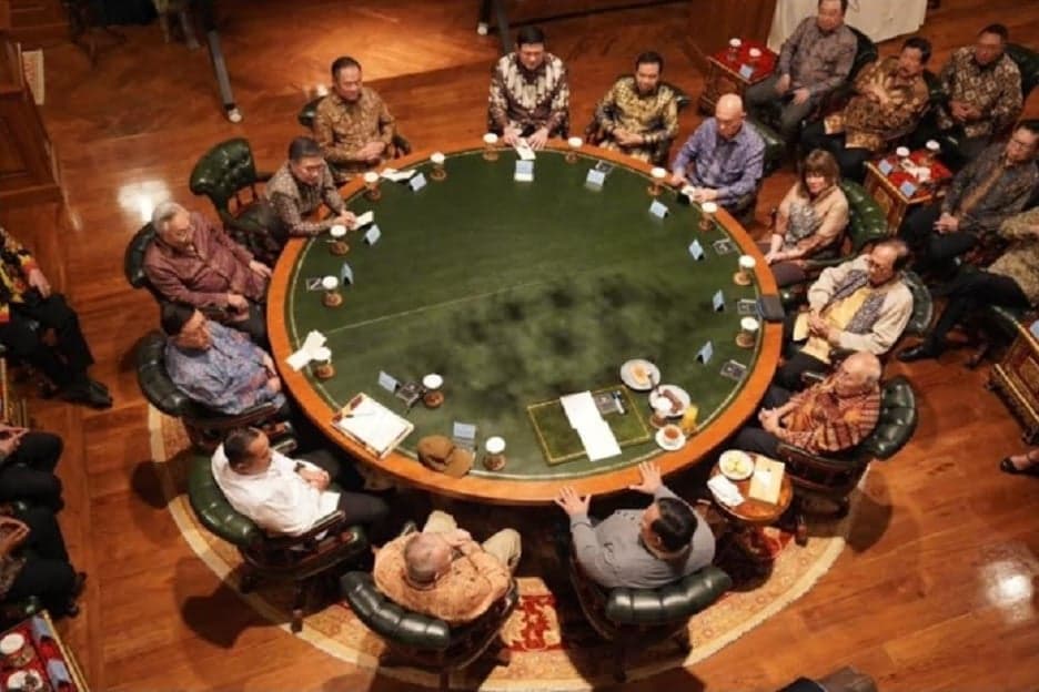 Prabowo Bertemu Pengusaha di Hambalang, Ajak Ciptakan Lapangan Kerja Baru Prabowo Bertemu Pengusaha di Hambalang, Ajak Ciptakan Lapangan Kerja Baru