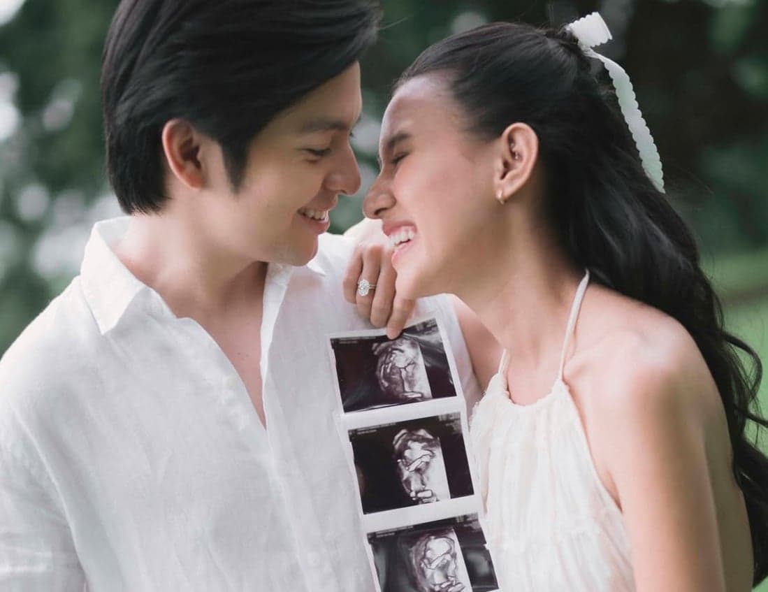 Rayakan Anniversary, Angga Yunanda dan Shenina Cinnamon Umumkan Kehamilan Anak Pertama Rayakan Anniversary, Angga Yunanda dan Shenina Cinnamon Umumkan Kehamilan Anak Pertama