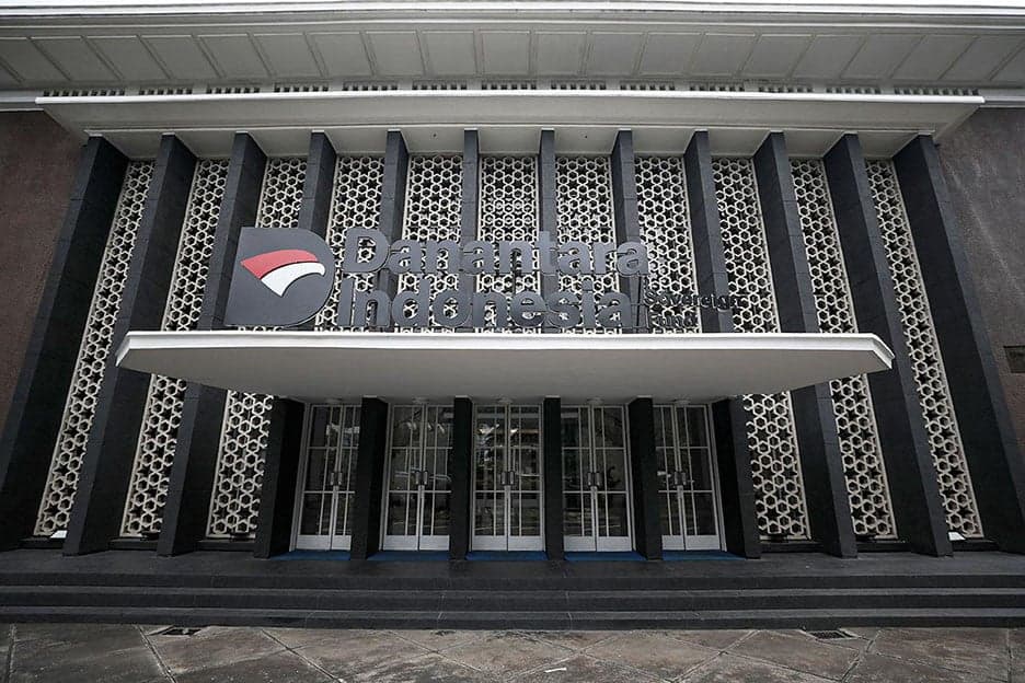 Moody's Revisi Outlook BUMN Jadi Negatif, Begini Sikap Danantara Moody's Revisi Outlook BUMN Jadi Negatif, Begini Sikap Danantara