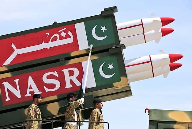 Dari 57 Negara Muslim di Dunia, Kenapa Hanya Pakistan yang Memiliki Senjata Nuklir? Dari 57 Negara Muslim di Dunia, Kenapa Hanya Pakistan yang Memiliki Senjata Nuklir?