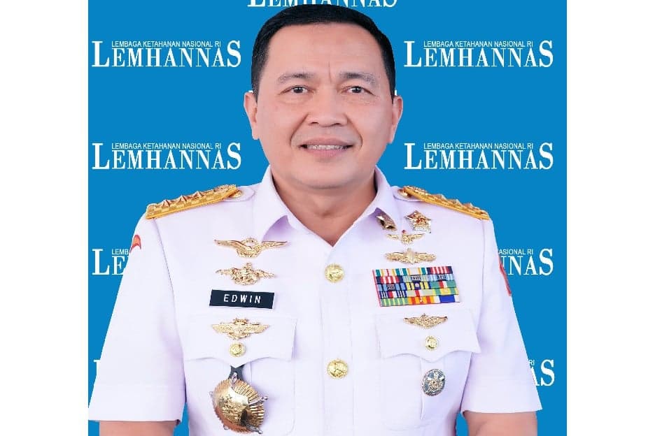 Profil Laksdya TNI Edwin, Penerbang Angkatan Laut yang Ditunjuk Jadi Wakasal Profil Laksdya TNI Edwin, Penerbang Angkatan Laut yang Ditunjuk Jadi Wakasal