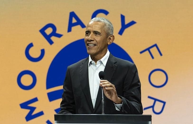 Yakini Alien Itu Nyata, Obama Beberkan Rahasia Isi Area 51 Yakini Alien Itu Nyata, Obama Beberkan Rahasia Isi Area 51