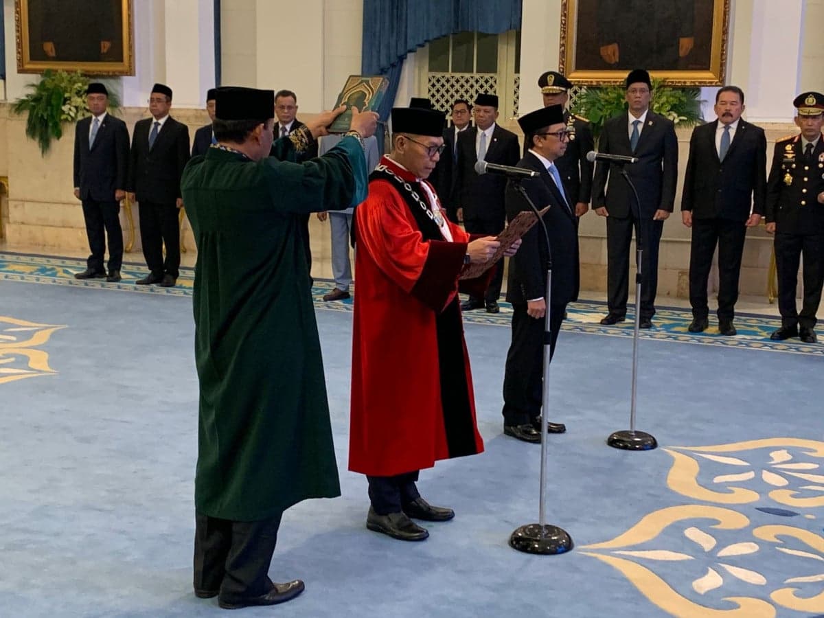 Paripurna DPR Sepakati MKMK Tak Bisa Tindak Lanjuti Laporan tentang Adies Kadir Jadi Hakim MK Paripurna DPR Sepakati MKMK Tak Bisa Tindak Lanjuti Laporan tentang Adies Kadir Jadi Hakim MK