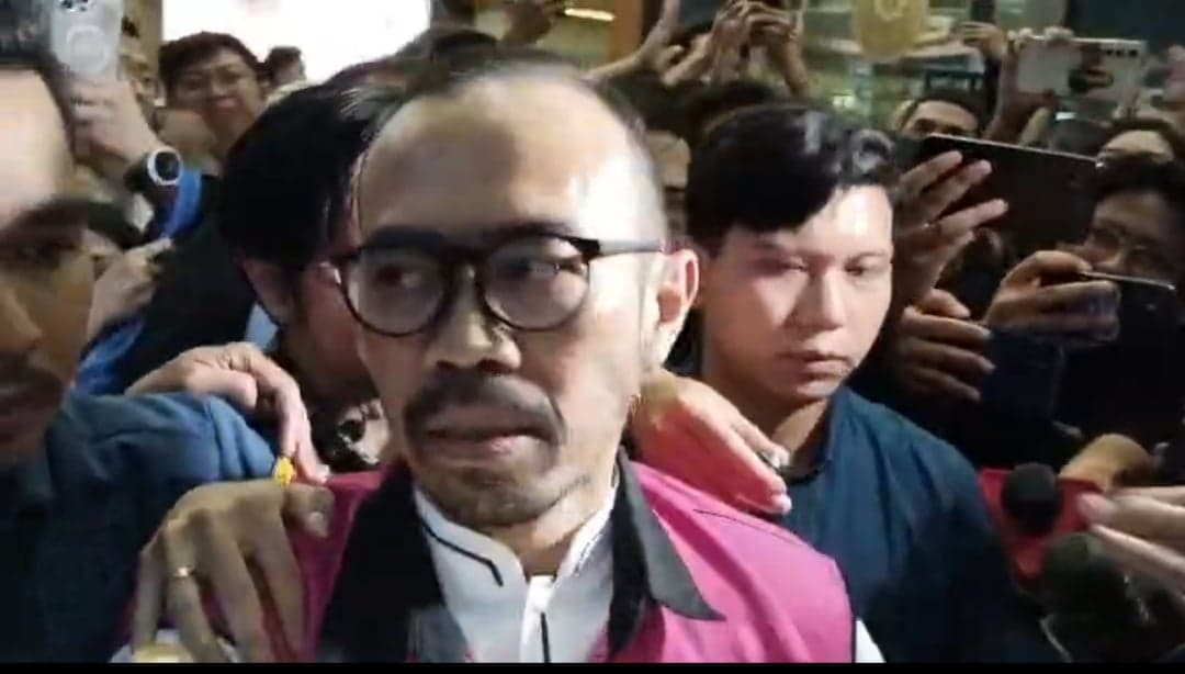 Divonis 9 Tahun Penjara, Riva Siahaan: Saya Tidak Pernah Menyesal Mengabdi Divonis 9 Tahun Penjara, Riva Siahaan: Saya Tidak Pernah Menyesal Mengabdi