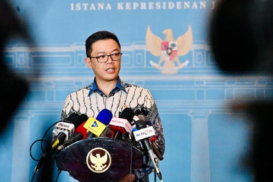 Menlu Sugiono: 15 WNI Segera Dievakuasi dari Iran Menlu Sugiono: 15 WNI Segera Dievakuasi dari Iran