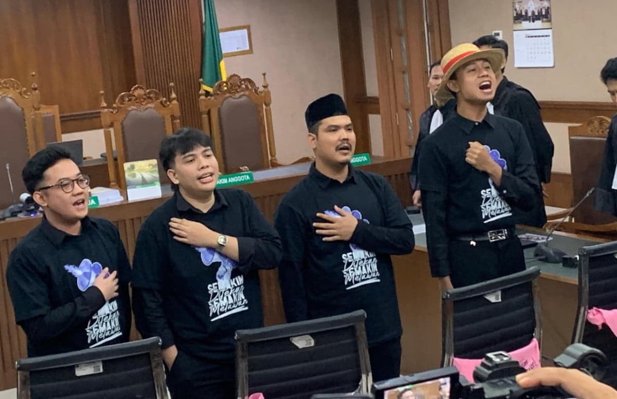 Delpedro Marhaen dkk Bebas, Yusril Minta Jaksa Tak Kasasi: Sesuai KUHAP Baru Delpedro Marhaen dkk Bebas, Yusril Minta Jaksa Tak Kasasi: Sesuai KUHAP Baru