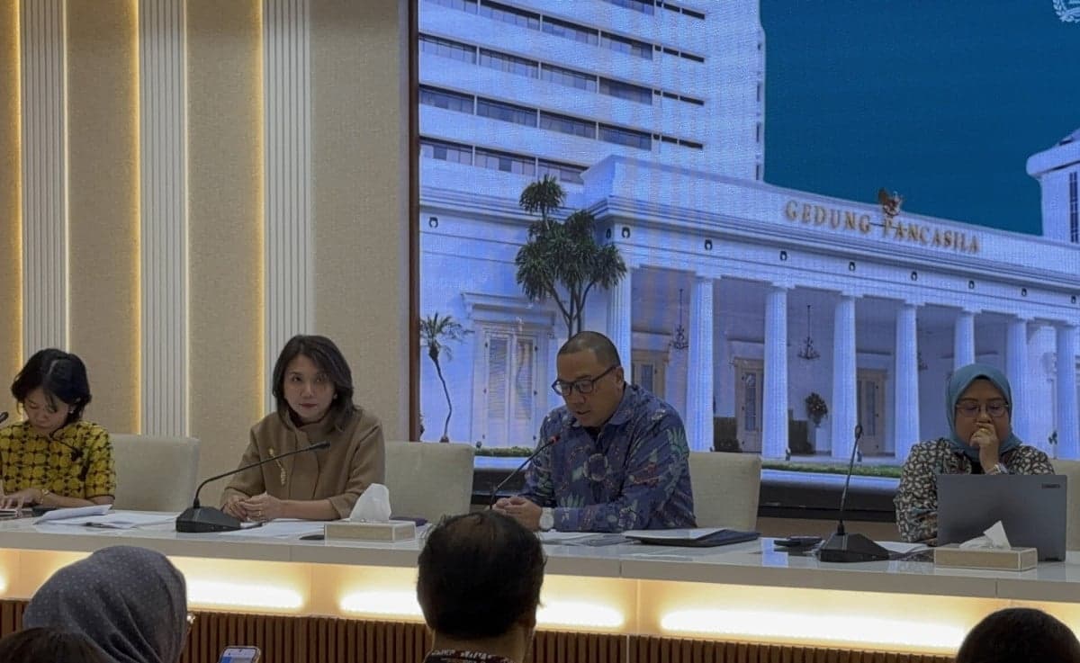 Evakuasi WNI di Iran Dimulai Hari Ini secara Bertahap, Kloter Pertama 32 Orang Evakuasi WNI di Iran Dimulai Hari Ini secara Bertahap, Kloter Pertama 32 Orang