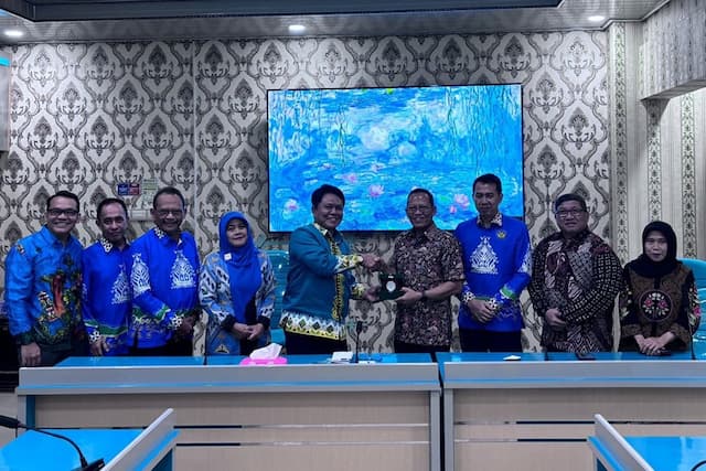 APHI dan Fakultas Pertanian Unila Kolaborasi Pengembangan Multiusaha Kehutanan APHI dan Fakultas Pertanian Unila Kolaborasi Pengembangan Multiusaha Kehutanan