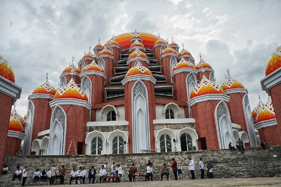 Jadwal Salat dan Imsakiyah Kota Makassar Hari Ini, Minggu 18 Ramadan 1447 H Jadwal Salat dan Imsakiyah Kota Makassar Hari Ini, Minggu 18 Ramadan 1447 H