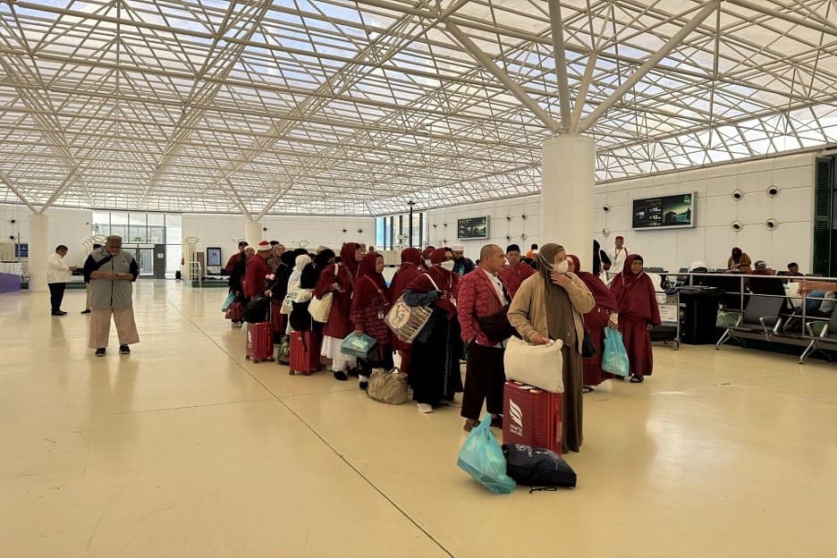 Jangan Panik! Ini 5 Langkah Krusial Jemaah Umrah Hadapi Delay di Bandara Jeddah Jangan Panik! Ini 5 Langkah Krusial Jemaah Umrah Hadapi Delay di Bandara Jeddah