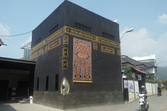 Jadwal Salat dan Imsakiyah Kota Bandung Hari Ini, 21 Ramadan 1447 H Jadwal Salat dan Imsakiyah Kota Bandung Hari Ini, 21 Ramadan 1447 H