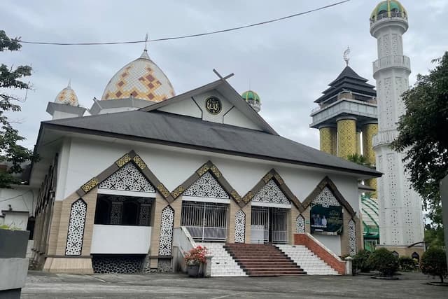 Jadwal Salat dan Imsakiyah Kota Bandung Hari Ini, 23 Ramadan 1447 H Jadwal Salat dan Imsakiyah Kota Bandung Hari Ini, 23 Ramadan 1447 H