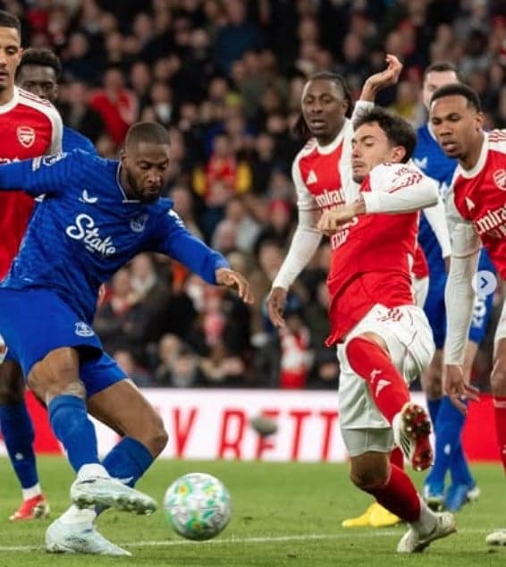 Hasil Liga Inggris: Arsenal Perkasa di Puncak, Manchester City Ditahan West Ham Hasil Liga Inggris: Arsenal Perkasa di Puncak, Manchester City Ditahan West Ham