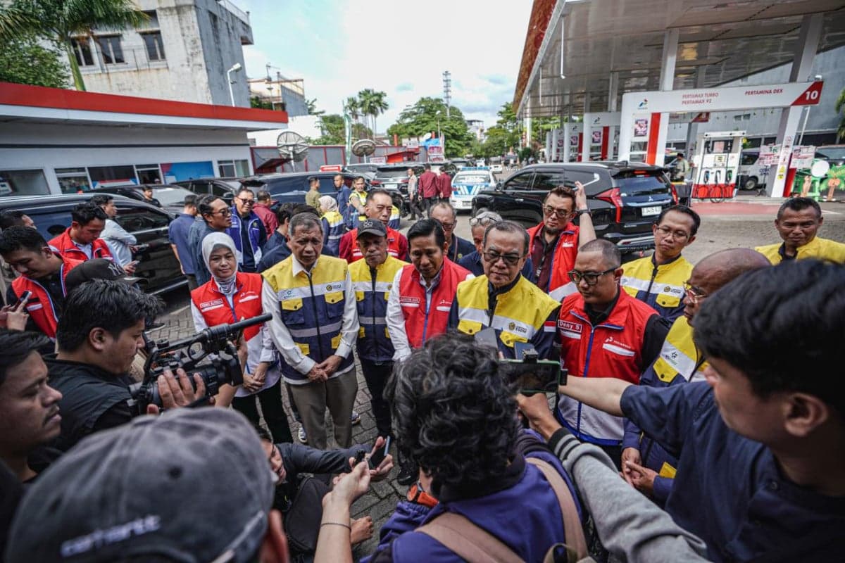 Pertamina Patra Niaga dan ESDM Jamin Pasokan Energi Jelang Idulfitri di Sulsel Pertamina Patra Niaga dan ESDM Jamin Pasokan Energi Jelang Idulfitri di Sulsel