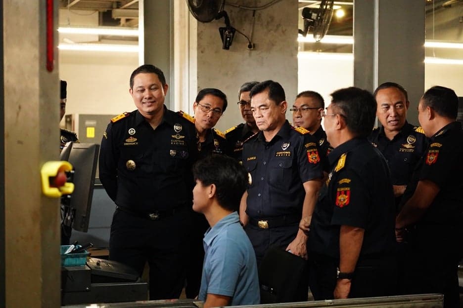 Sambut Nyepi-Idulfitri, Dirjen Bea Cukai Pastikan Layanan Bandara Soetta Berjalan Lancar Sambut Nyepi-Idulfitri, Dirjen Bea Cukai Pastikan Layanan Bandara Soetta Berjalan Lancar