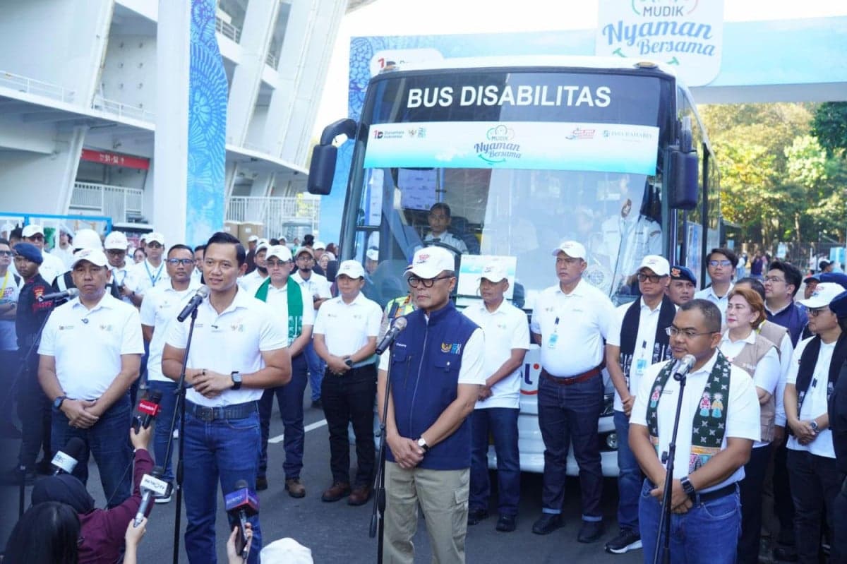 Wujudkan Lebaran di Kampung Halaman, Pegadaian Lepas Keberangkatan Lebih dari 4.000 Pemudik Wujudkan Lebaran di Kampung Halaman, Pegadaian Lepas Keberangkatan Lebih dari 4.000 Pemudik