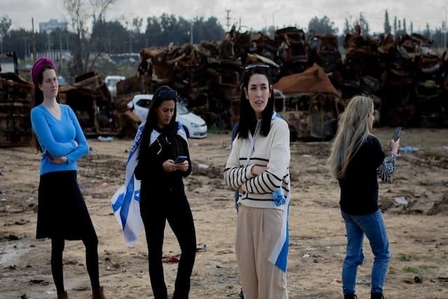 Gaji Belum Bayar, Para Influencer Tuntut Badan Propaganda Israel Lebih dari Rp10 Miliar Gaji Belum Bayar, Para Influencer Tuntut Badan Propaganda Israel Lebih dari Rp10 Miliar