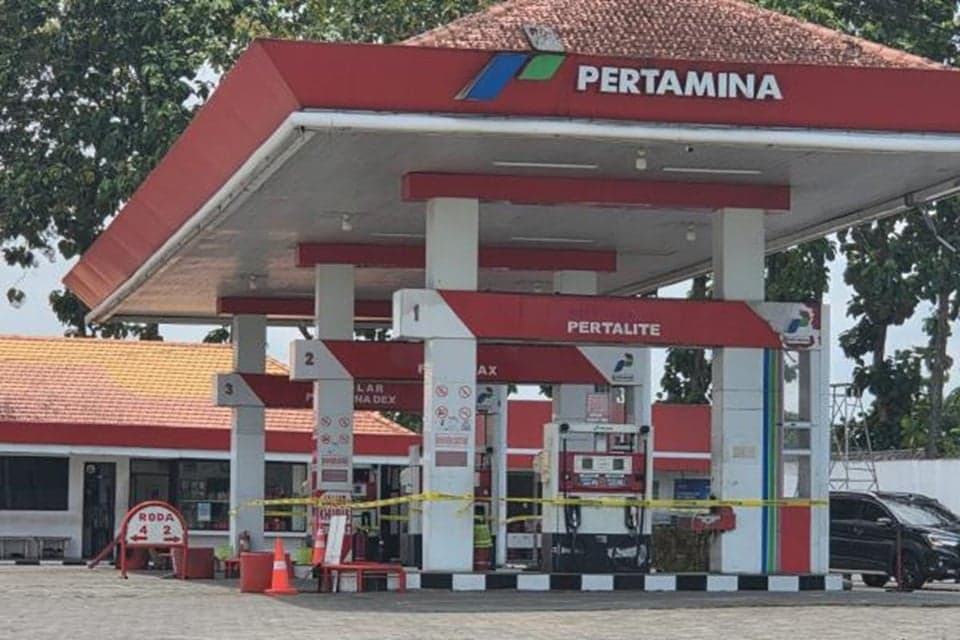 Pengamat Nilai Penutupan SPBU Nakal di Jember Perlu Dilakukan, Ini Alasannya Pengamat Nilai Penutupan SPBU Nakal di Jember Perlu Dilakukan, Ini Alasannya