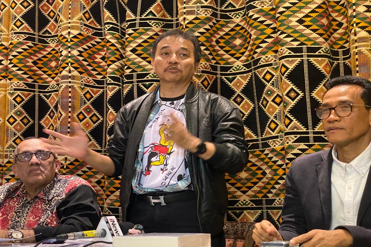 Andi Azwan: Roy Suryo Tak Bisa Dapat Restorative Justice di Kasus Ijazah Jokowi Andi Azwan: Roy Suryo Tak Bisa Dapat Restorative Justice di Kasus Ijazah Jokowi