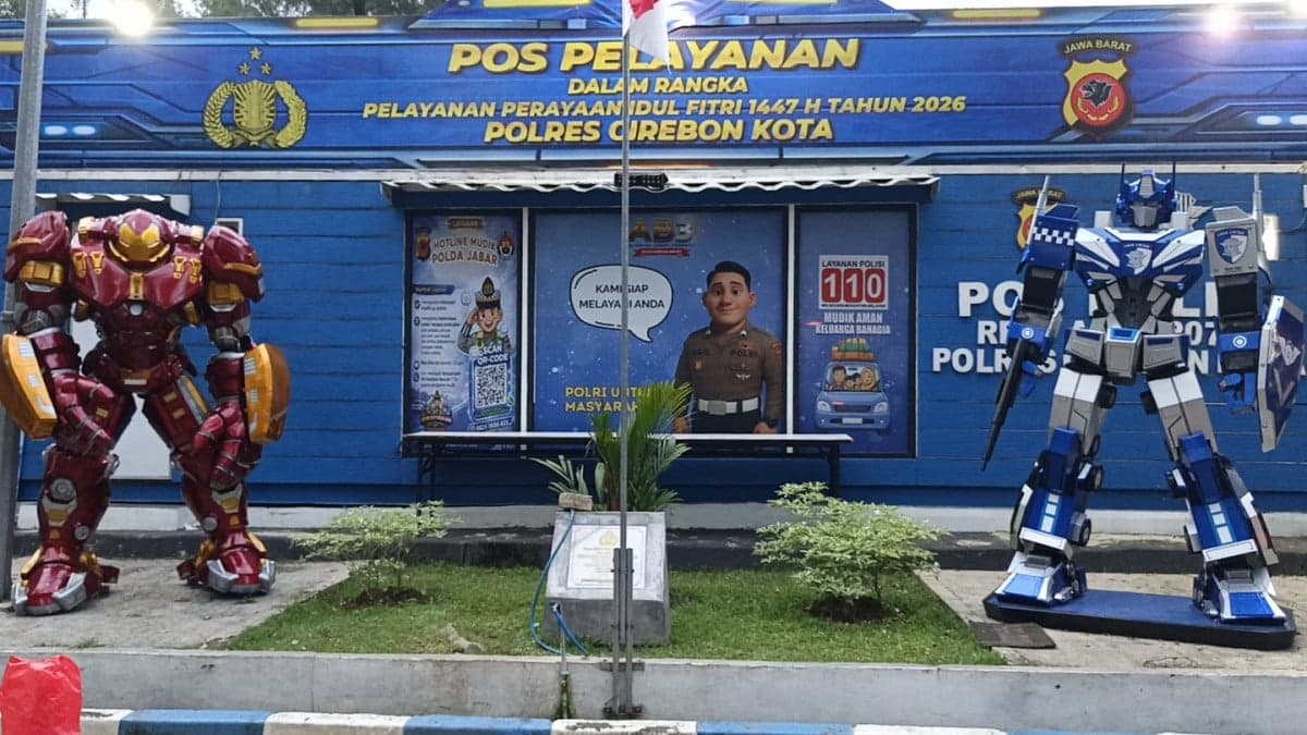 H-1 Lebaran Rest Area Km 207A Cirebon Mulai Sepi, Pos Robot Transformers Tak Lagi Dikerumuni H-1 Lebaran Rest Area Km 207A Cirebon Mulai Sepi, Pos Robot Transformers Tak Lagi Dikerumuni